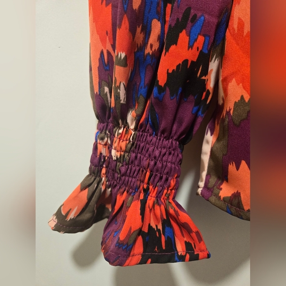 Hotouch Vibrant Top - Picture 3 of 4